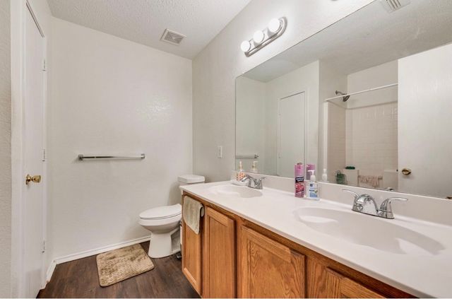 3016 Cesareo Drive, Grand Prairie, TX 75052