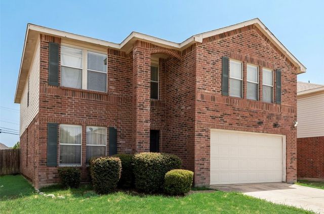 3016 Cesareo Drive, Grand Prairie, TX 75052