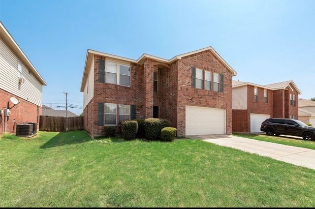 3016 Cesareo Drive, Grand Prairie, TX 75052
