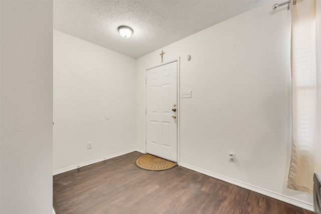 3016 Cesareo Drive, Grand Prairie, TX 75052