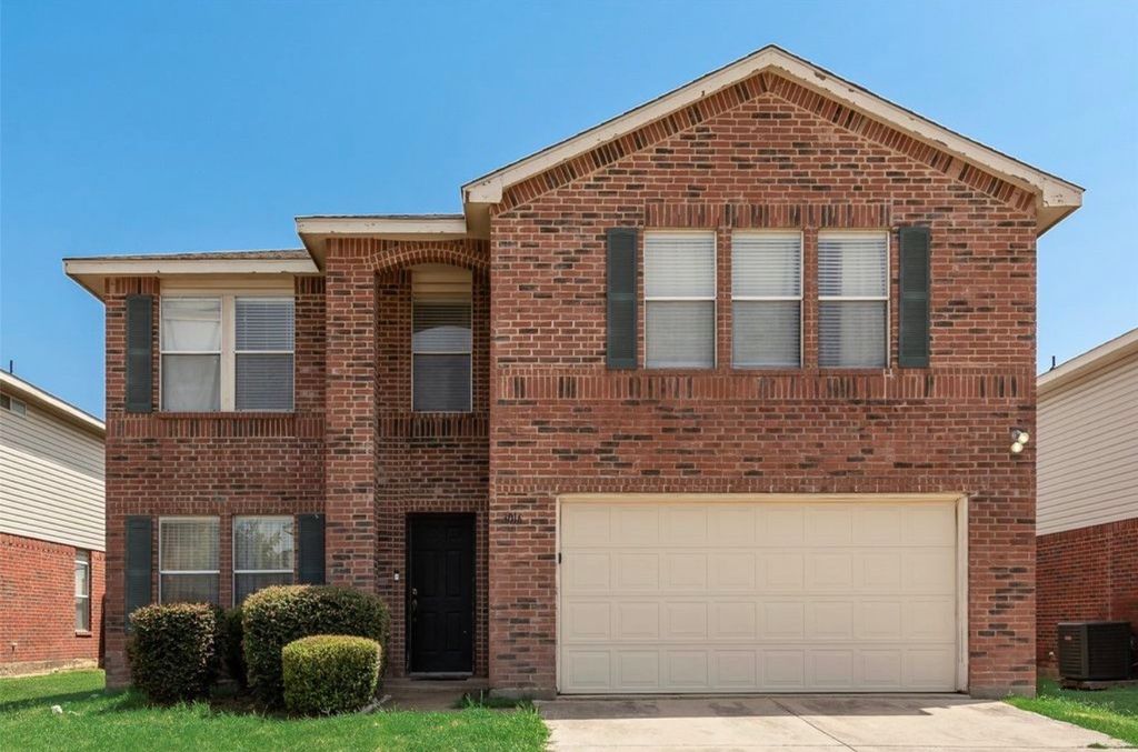 3016 Cesareo Drive, Grand Prairie, TX 75052