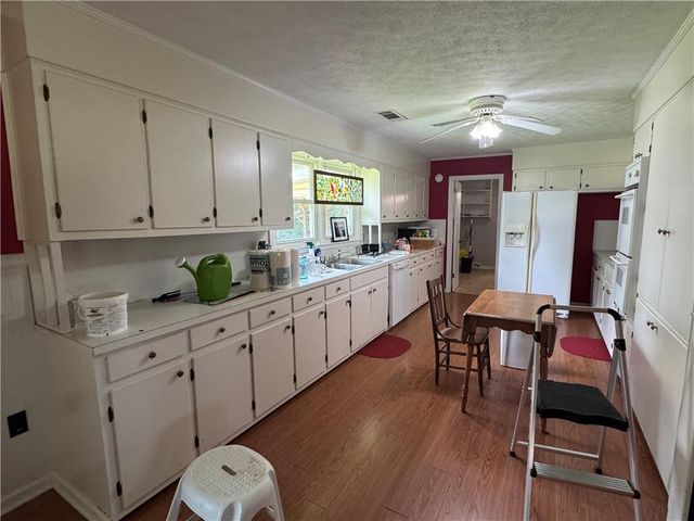2113 Union Grove Church Road SE, Adairsville, GA 30103