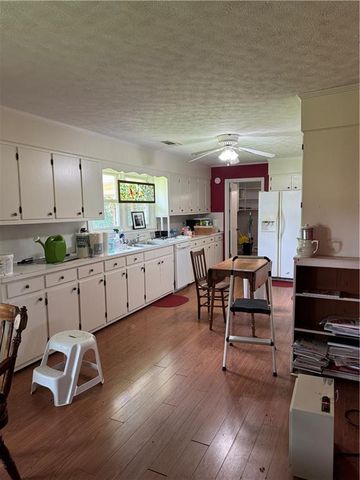 2113 Union Grove Church Road SE, Adairsville, GA 30103