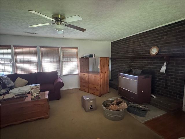 2113 Union Grove Church Road SE, Adairsville, GA 30103