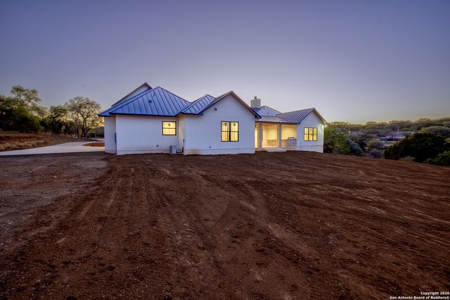 345 Shady Hollow, New Braunfels, TX 78132