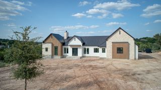 345 Shady Hollow, New Braunfels, TX 78132