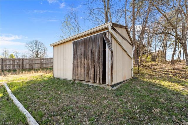 696 Gold Hill Road, Madison, NC 27025