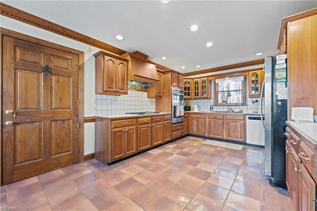 696 Gold Hill Road, Madison, NC 27025