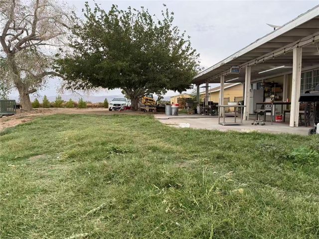 33979 Fremont Rd, Newberry Springs, CA 92365