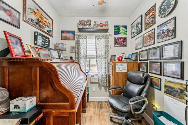 229 N 6th Avenue, Purcell, OK 73080