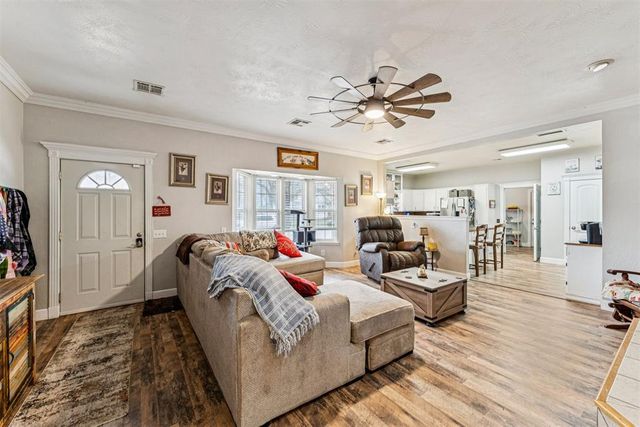 229 N 6th Avenue, Purcell, OK 73080