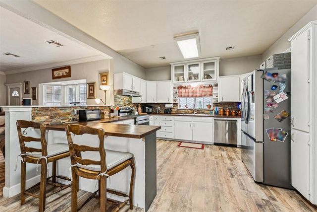 229 N 6th Avenue, Purcell, OK 73080