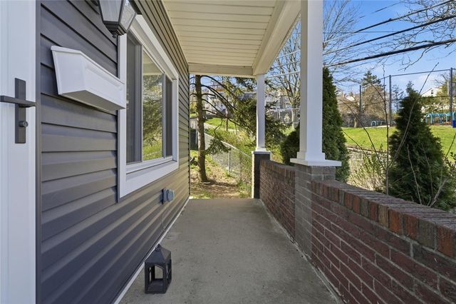 919 Eleanor St, South Side, PA 15203