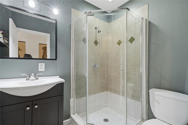 919 Eleanor St, South Side, PA 15203