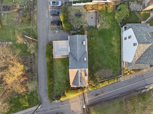 919 Eleanor St, South Side, PA 15203