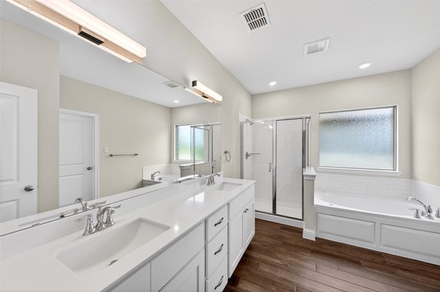 1513 PEGASUS Drive, Lancaster, TX 75134