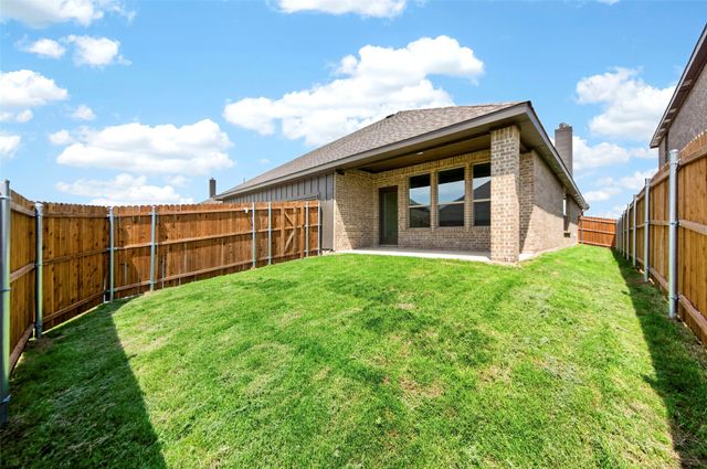 1513 PEGASUS Drive, Lancaster, TX 75134