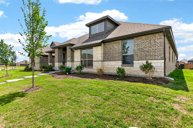 1513 PEGASUS Drive, Lancaster, TX 75134