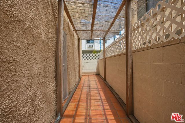 104 S Hayworth Avenue 103, Los Angeles, CA 90048