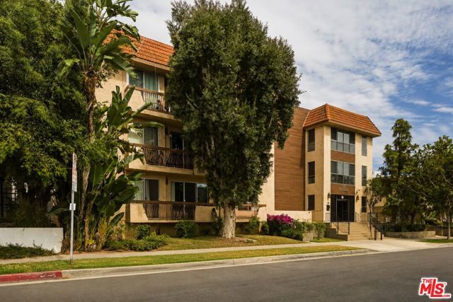 104 S Hayworth Avenue 103, Los Angeles, CA 90048
