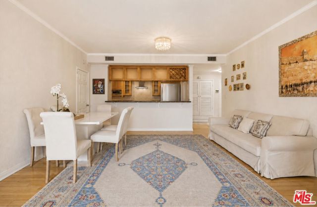 104 S Hayworth Avenue 103, Los Angeles, CA 90048