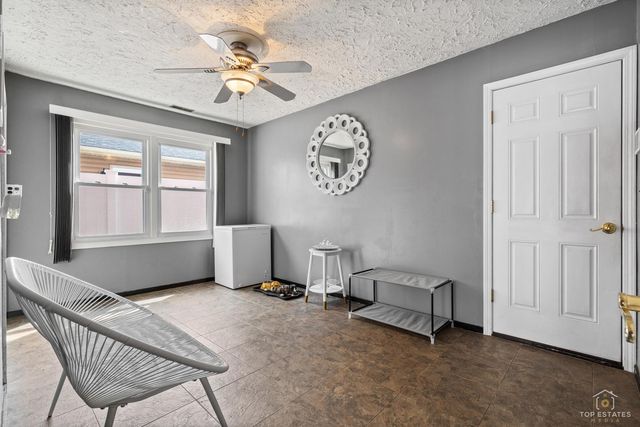 176 Appleby Drive, Glendale Heights, IL 60139