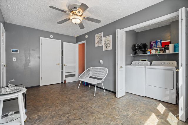 176 Appleby Drive, Glendale Heights, IL 60139