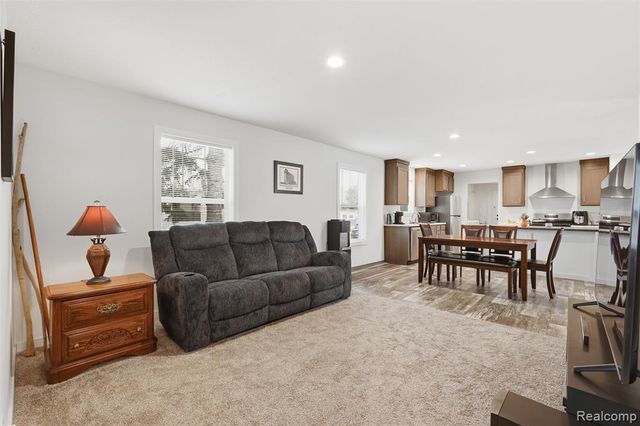 2125 Candy Lane, Brighton, MI 48114