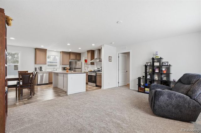 2125 Candy Lane, Brighton, MI 48114