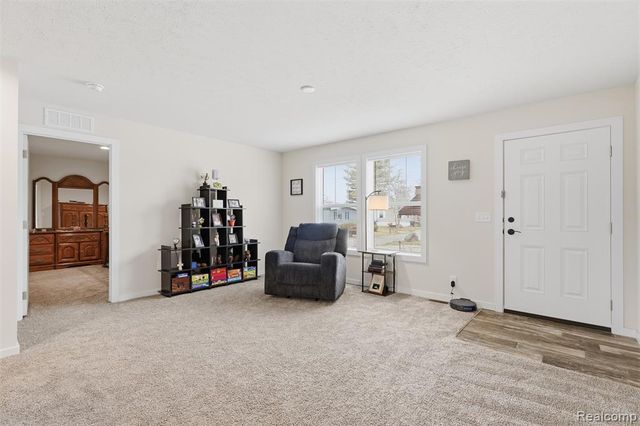 2125 Candy Lane, Brighton, MI 48114