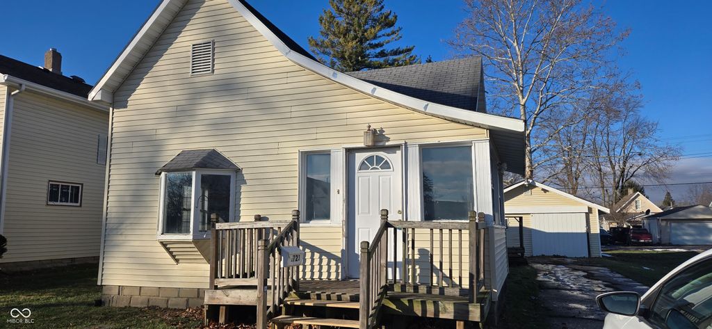 2723 Brown Street, Anderson, IN 46016