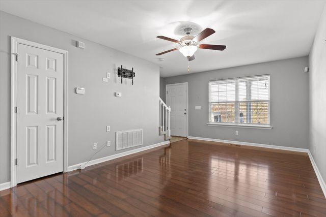 2117 Short Leaf Lane, Soddy Daisy, TN 37379