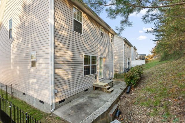 2117 Short Leaf Lane, Soddy Daisy, TN 37379