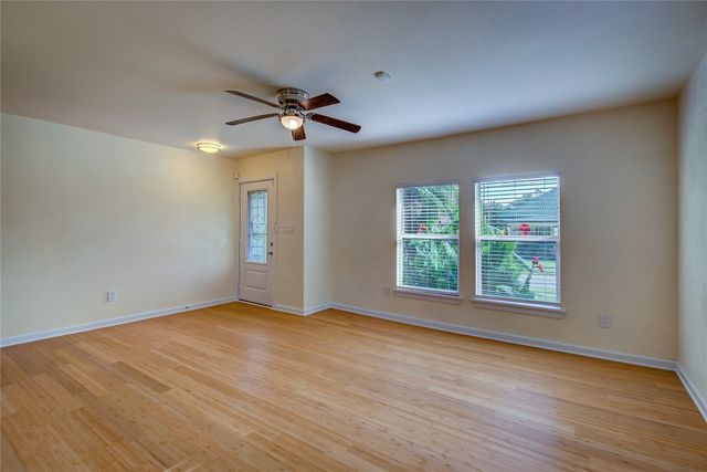 1918 Walworth Street, Greenville, TX 75401