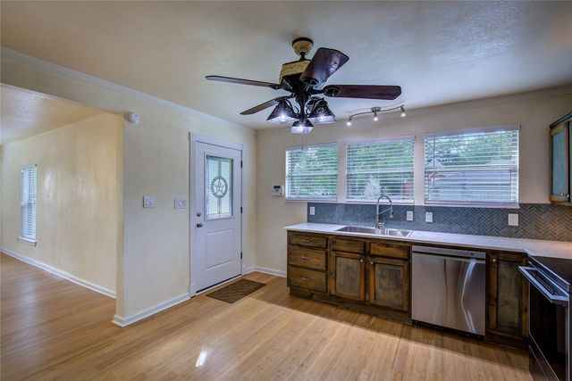 1918 Walworth Street, Greenville, TX 75401
