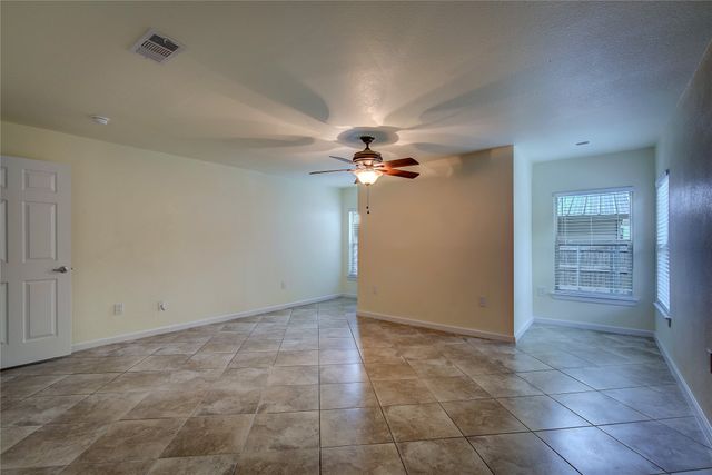 1918 Walworth Street, Greenville, TX 75401