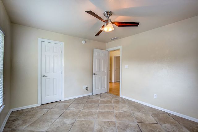 1918 Walworth Street, Greenville, TX 75401