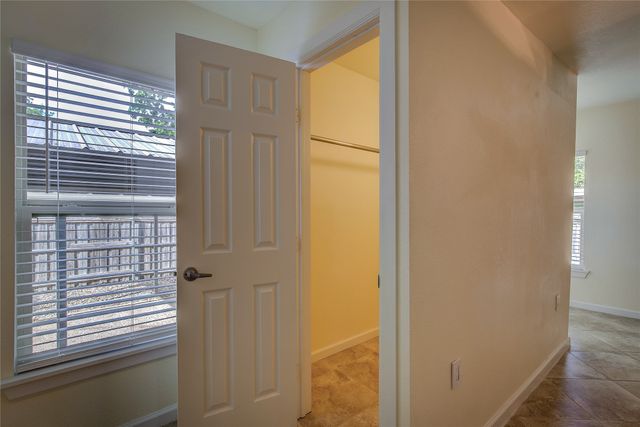 1918 Walworth Street, Greenville, TX 75401