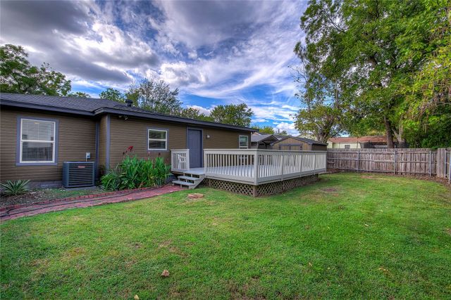 1918 Walworth Street, Greenville, TX 75401