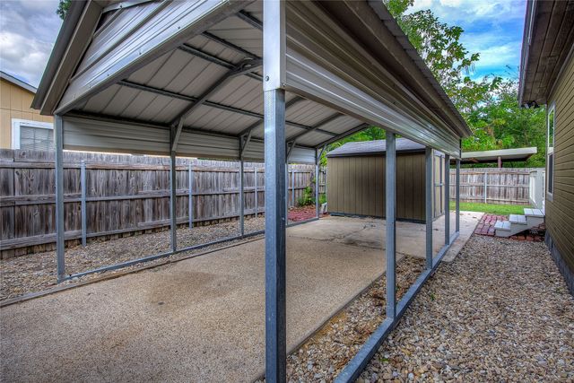 1918 Walworth Street, Greenville, TX 75401