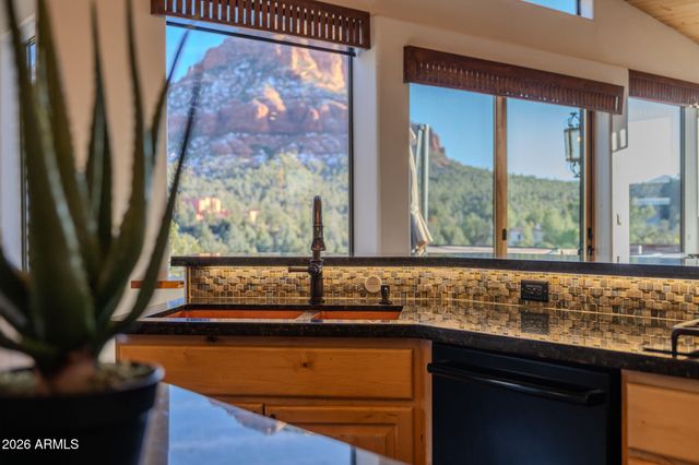 90 Doodlebug Knolls, Sedona, AZ 86336
