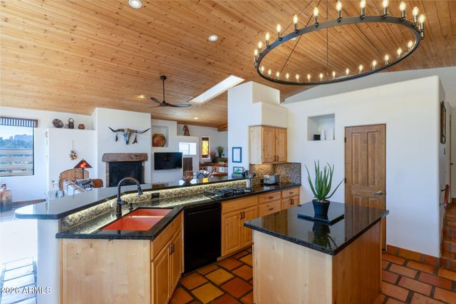 90 Doodlebug Knolls, Sedona, AZ 86336