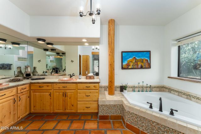 90 Doodlebug Knolls, Sedona, AZ 86336