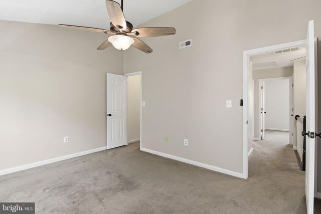 309 BARROWS CT, Fredericksburg, VA 22406