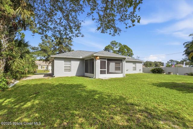 840 Avalon Street SE, Palm Bay, FL 32909