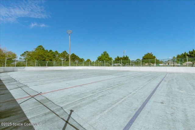 840 Avalon Street SE, Palm Bay, FL 32909