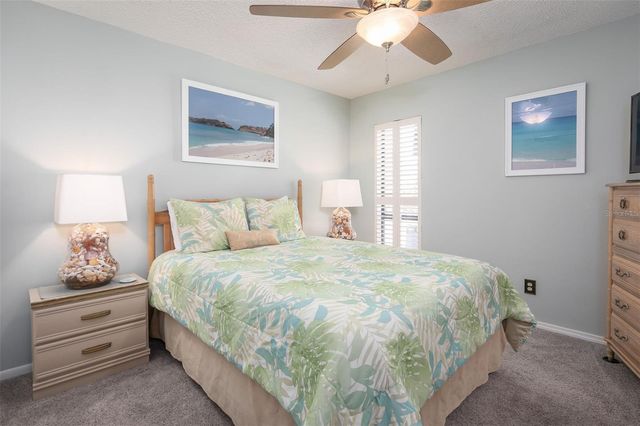 200 120TH AVENUE W 3A, Treasure Island, FL 33706