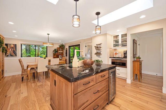 3565 Mary Ln, Auburn, CA 95602