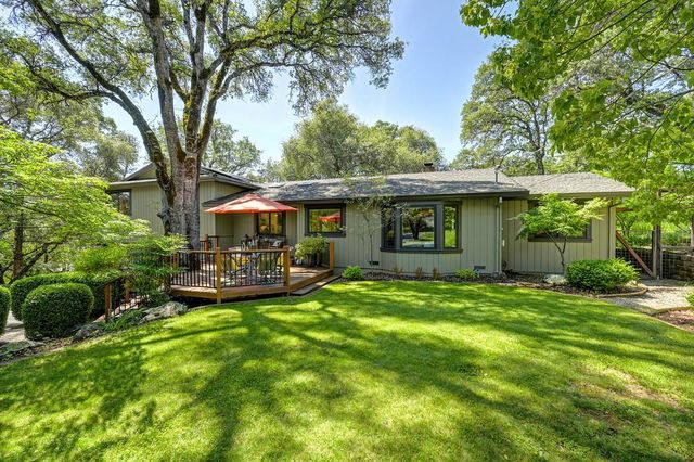 3565 Mary Ln, Auburn, CA 95602