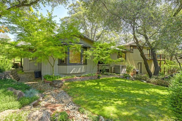 3565 Mary Ln, Auburn, CA 95602